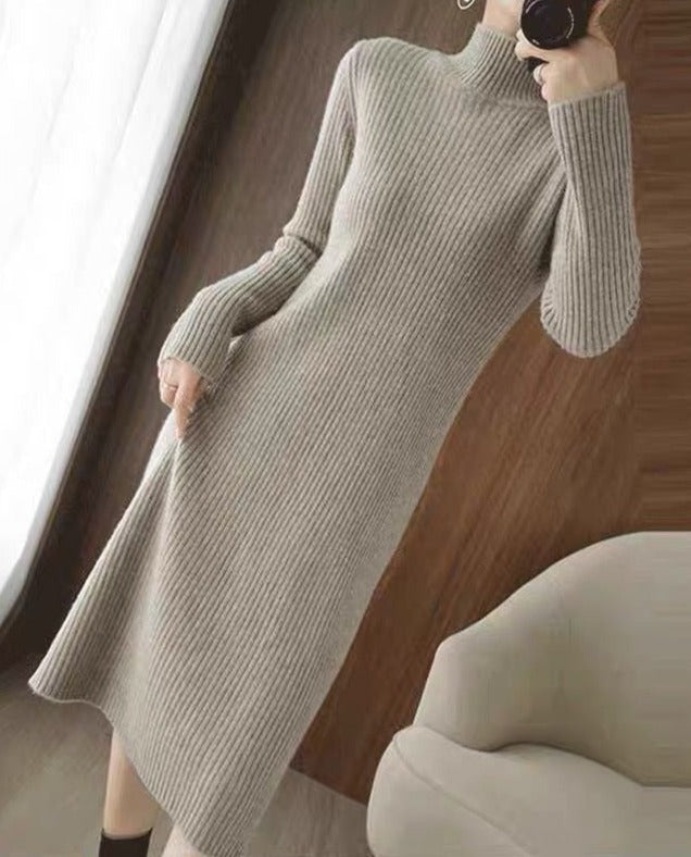 Turtleneck long knit dress