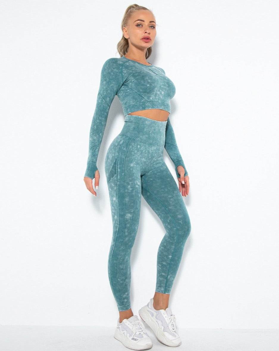 Seamless Sports Set Top And Leggings