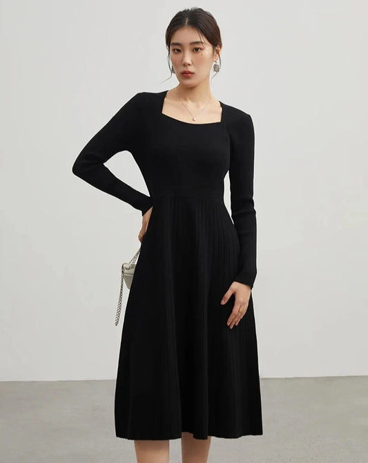 Square Neck Midi Knitted Dress