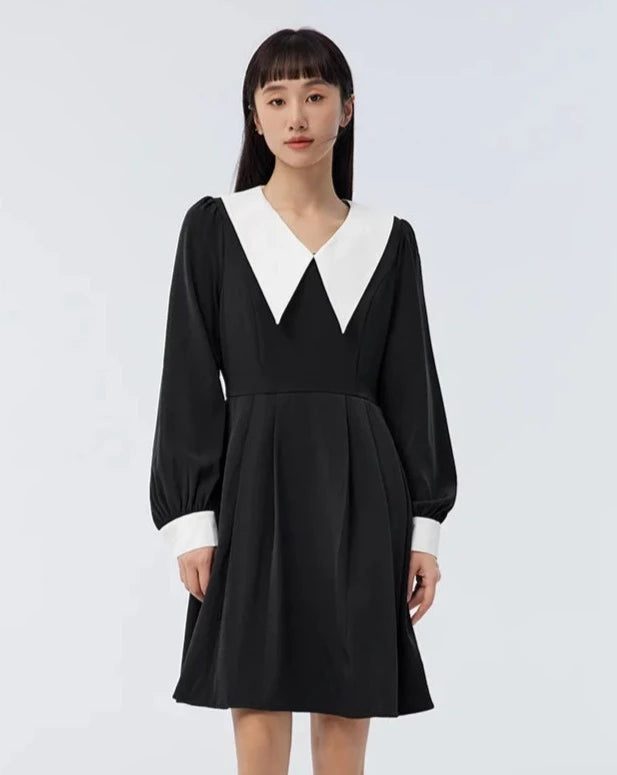Elegant White Collar Black Dress