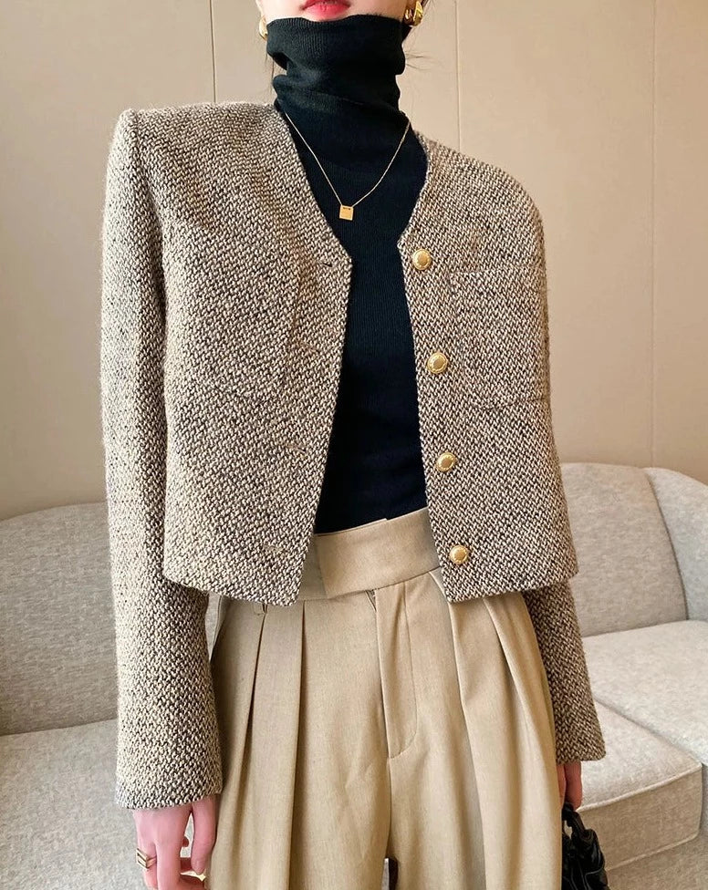 Short Tweed Chic Jacket