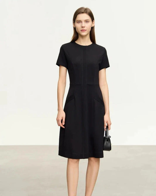 Black Minimalism Short Sleeve Dresses