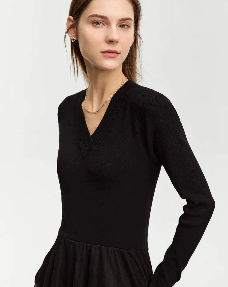 Black V-Neck Long Sleeve Midi Dress