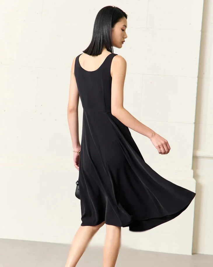 Black Round Neck Sleeveless Dress