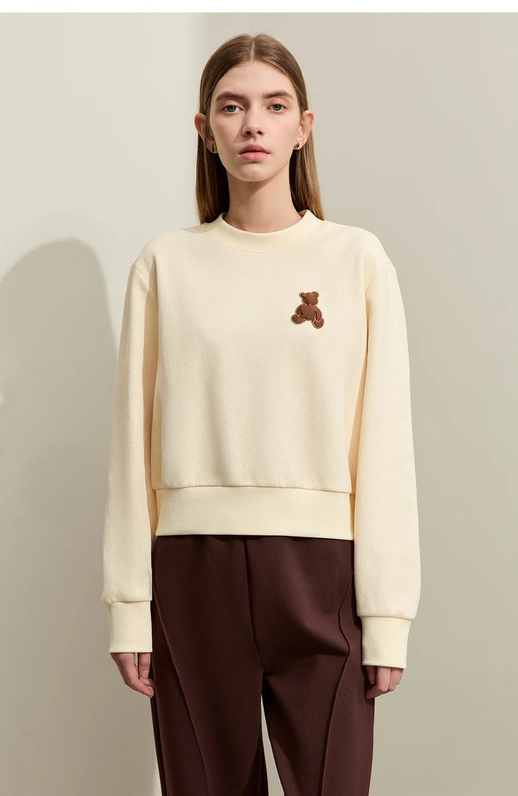 Minimalism Bear Embroidery Sweatshirt