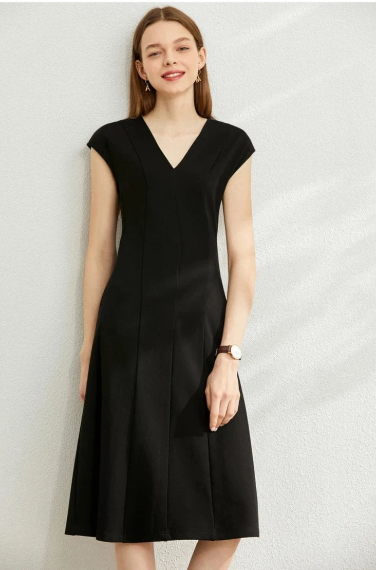 Minimalism Sleeveless Dress - BEYOND FASHION