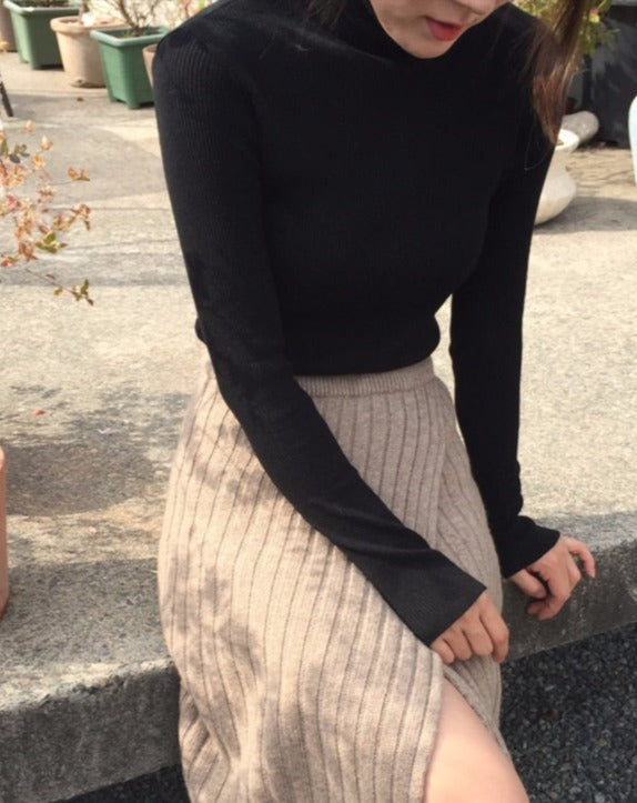 Elegant Cozy Ribbed Knit Midi Skirt