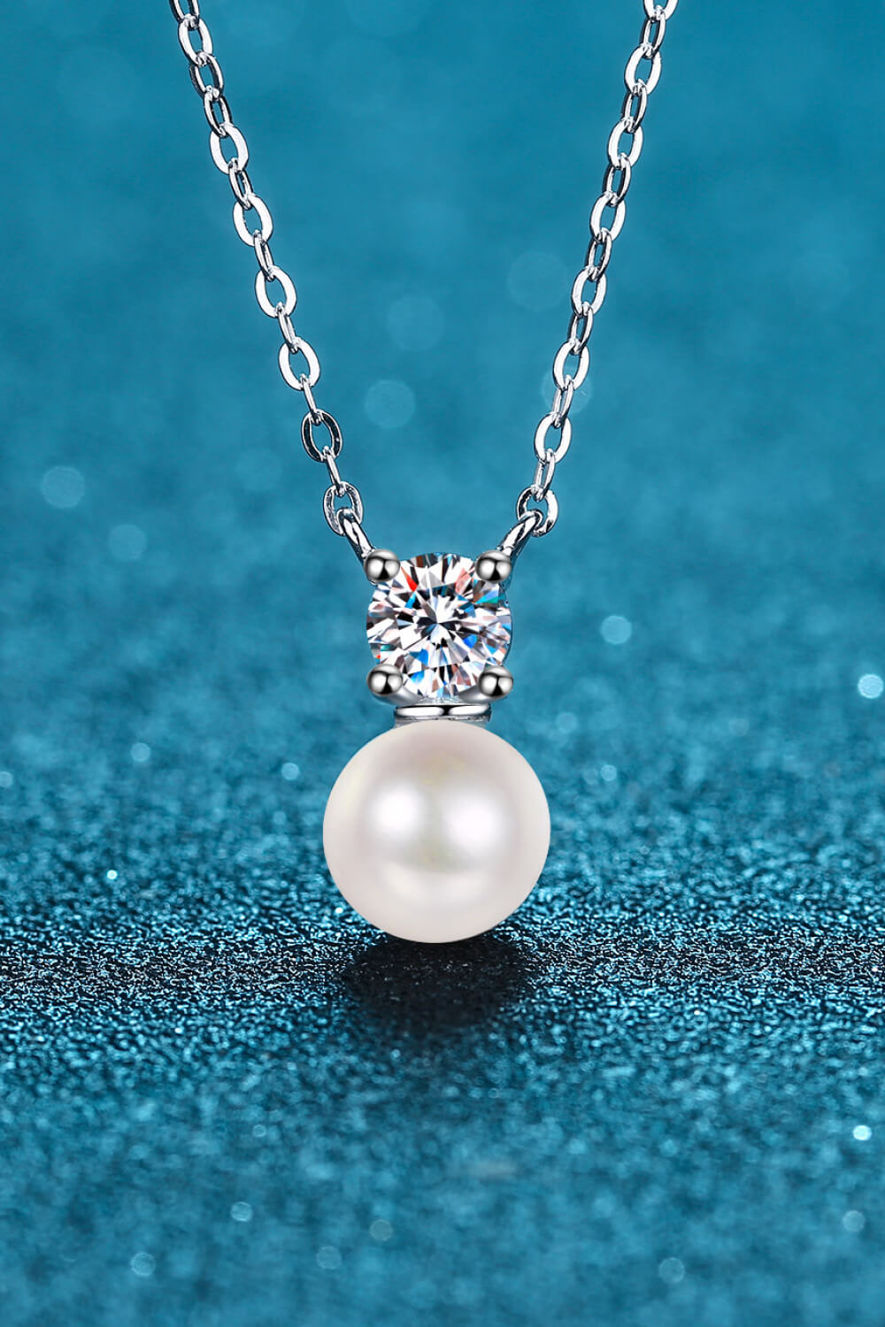 925 Sterling Silver Pearl Moissanite Necklace - BEYOND