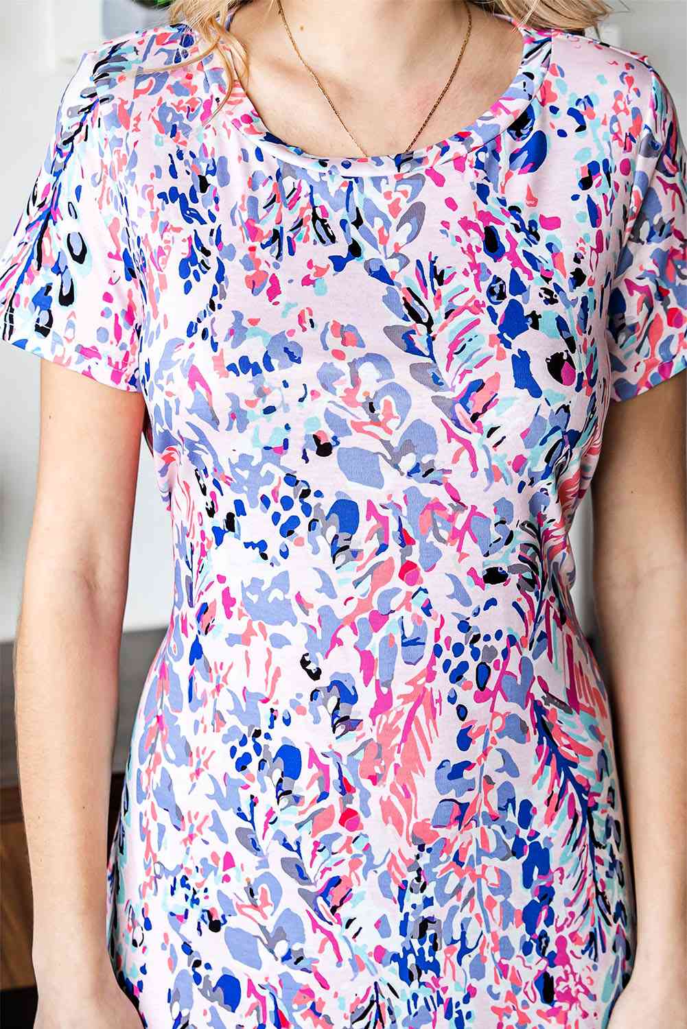 Printed Round Neck Short Sleeve Mini Dress