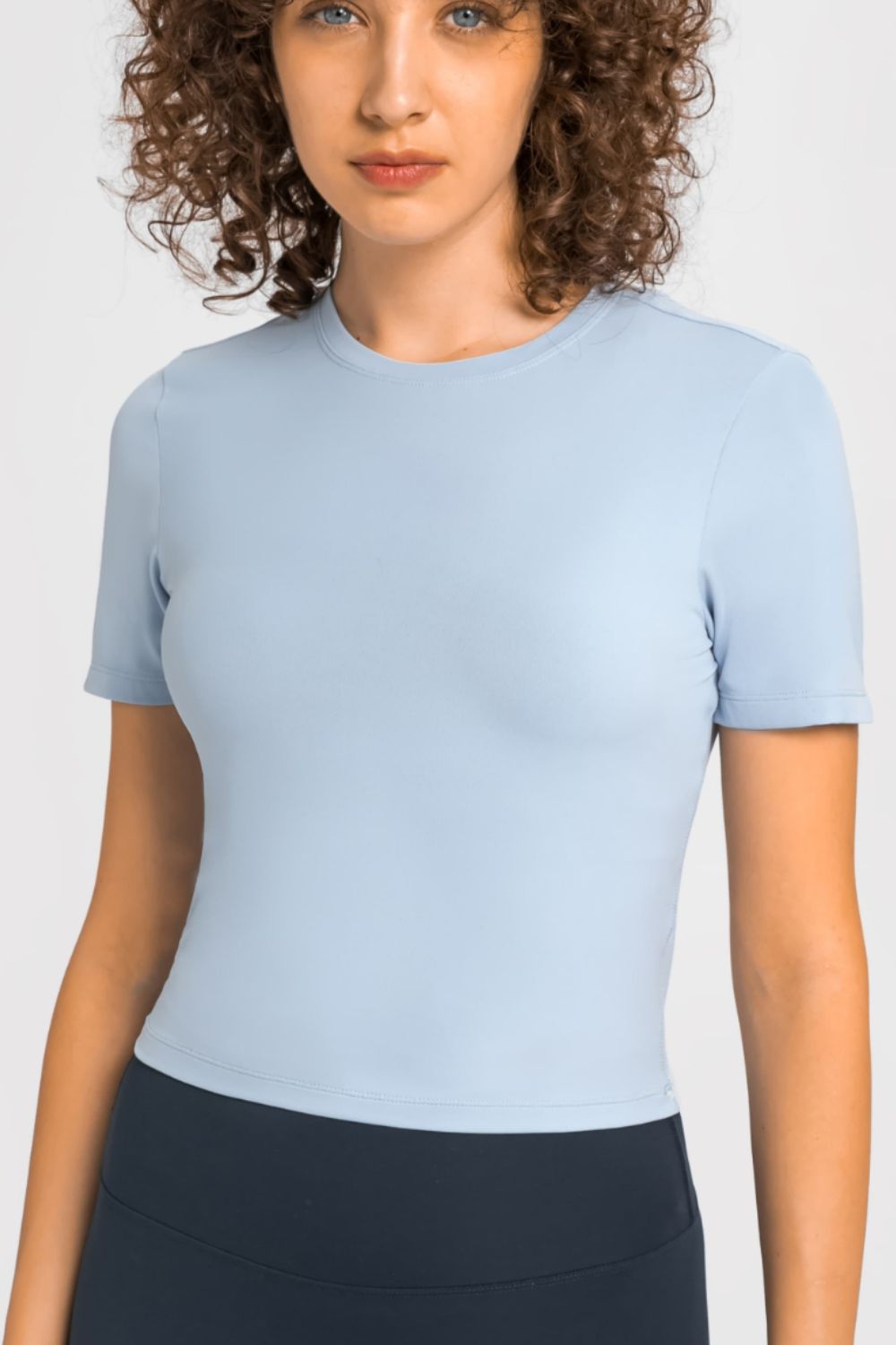 Round Neck Short Sleeve T-Shirt - BEYOND FASHION