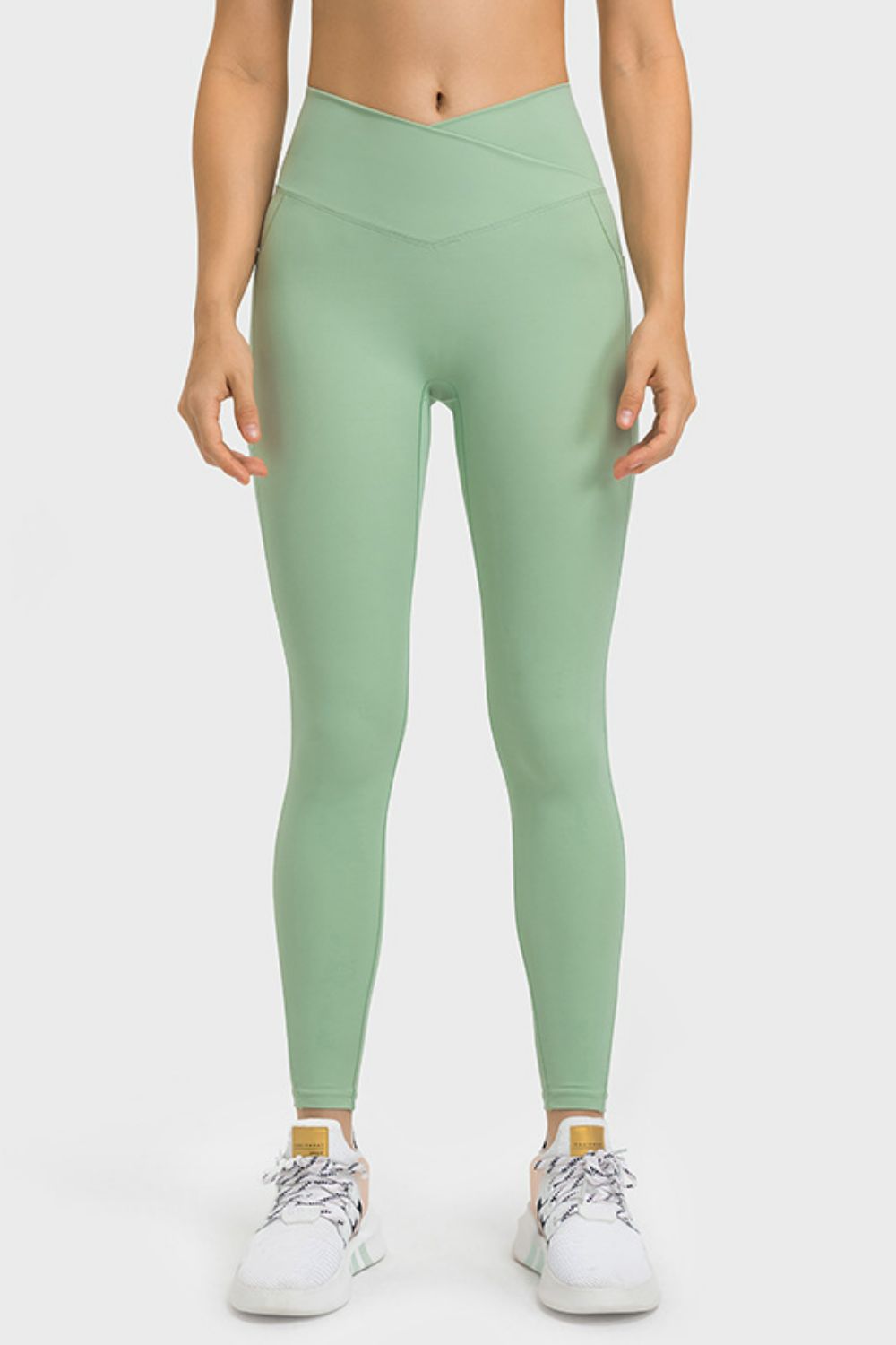 V-Waist Yoga Leggings with Pockets - BEYOND FASHION