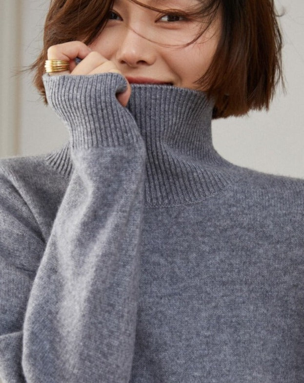 Long Sleeve Turtleneck Cashmere Sweater - BEYOND