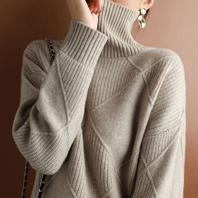 Long Sleeve Turtleneck Loose Sweater - BEYOND