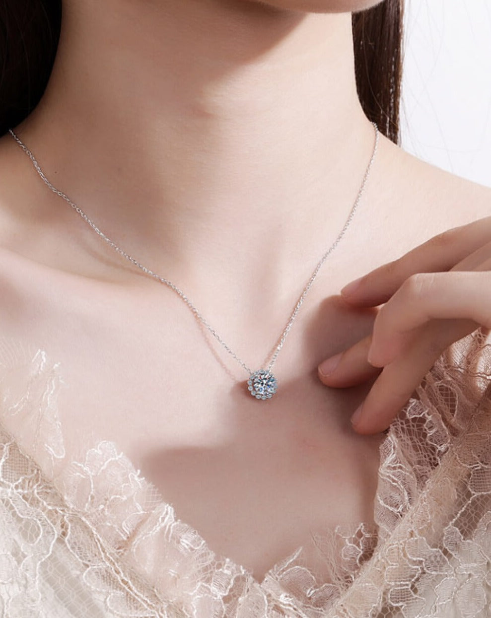 Flower-Shaped Moissanite Pendant Necklace